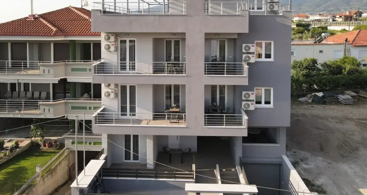 Philippos Residences