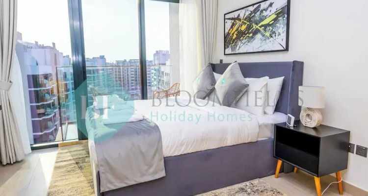 Bloomfields Modern Stu Azizi Riviera