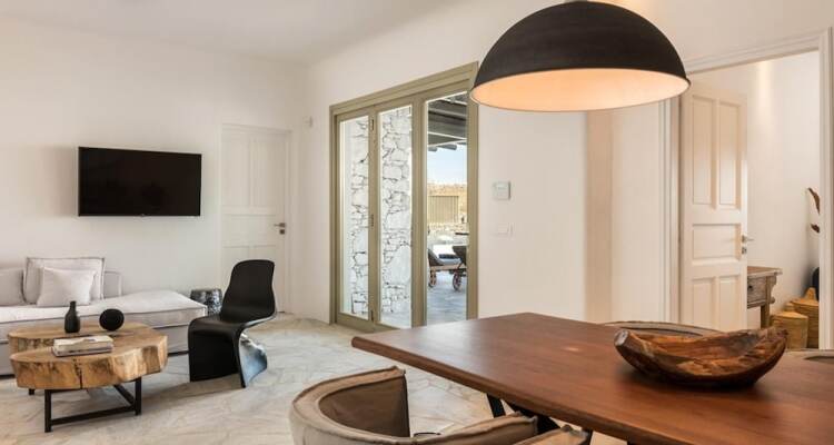 Channel I In Mykonos