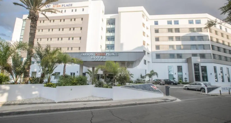 Vassos Nissi Plage Hotel & Spa