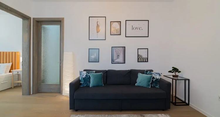 Charming 2br Apartment Steps To Romanian Athenaeum