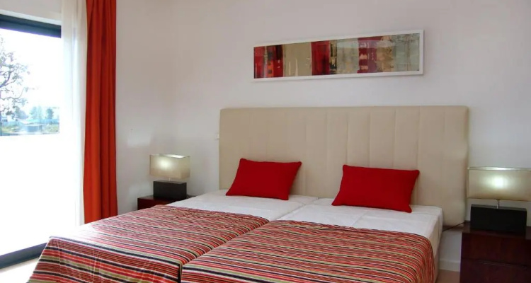 Villas Novochoro - Large Garden- Heatable Pool