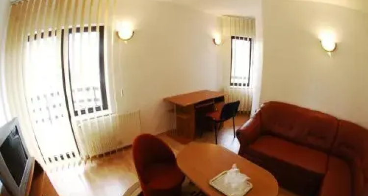 Casa Din Noua