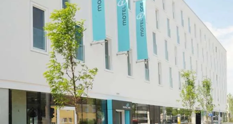 Motel One Salzburg-sud