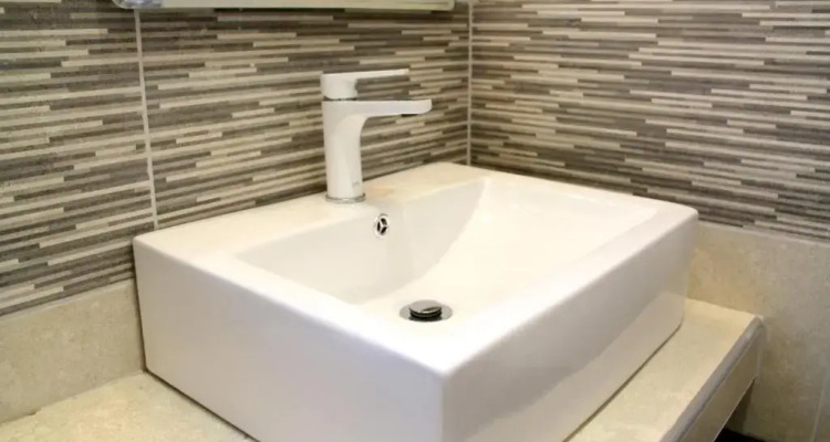 Thiseos 319. Beautiful Apartments Near The Cultural Center Of The Capital.