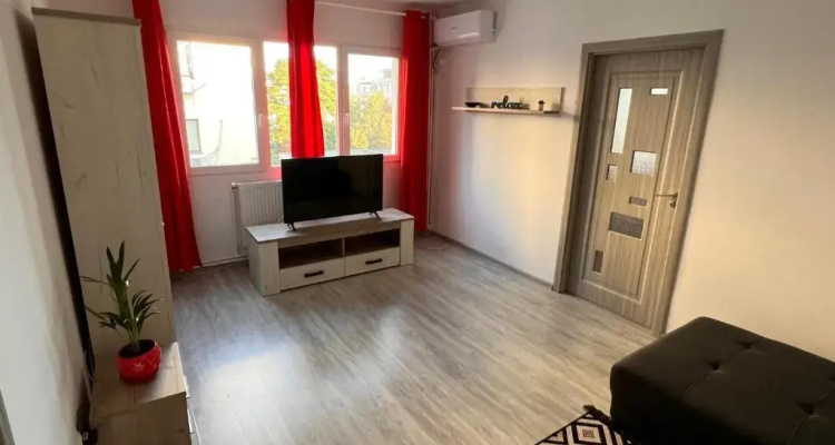 3 Rooms Apartment Airy & Bright Palas Style