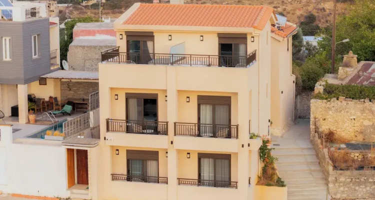 Patriko Estate