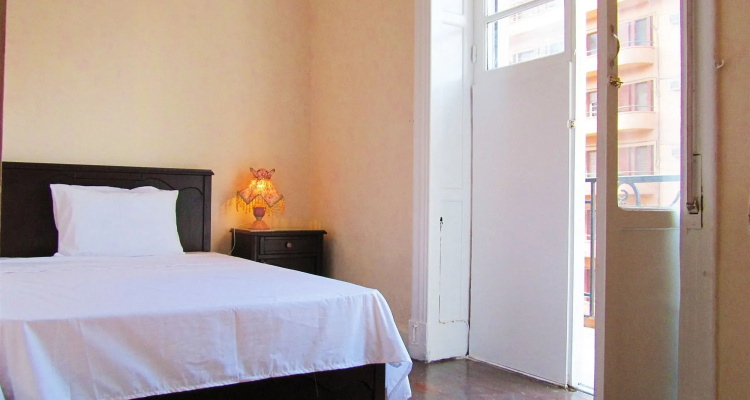 Traveler's House Hotel