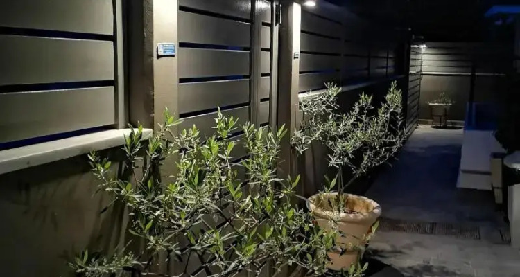 Andrews Luxury Residence