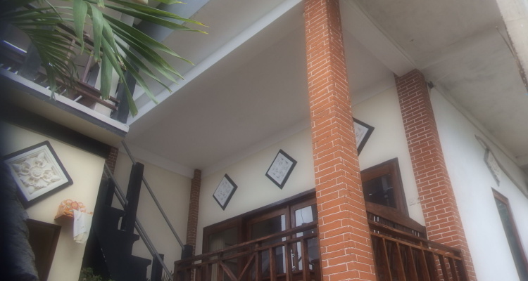 Bukit Indah Home Stay