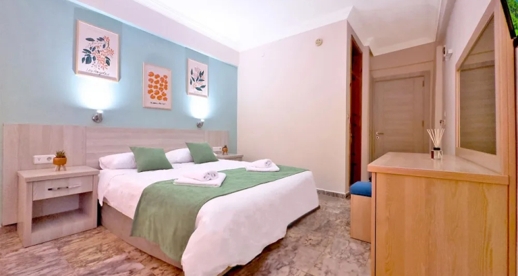 Native Hotel