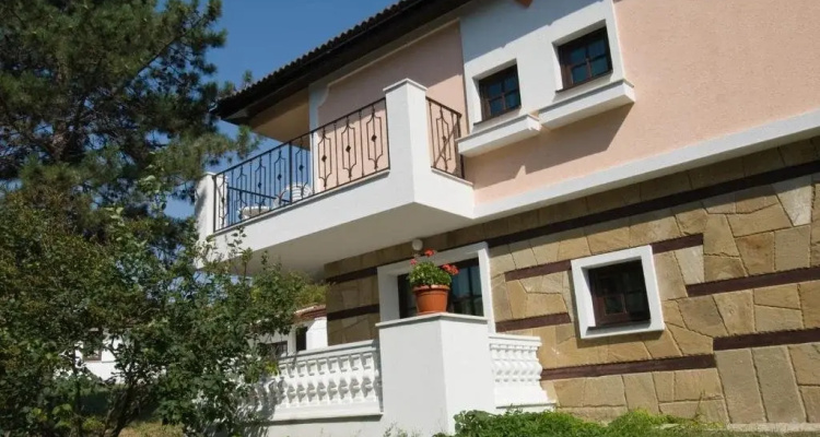 Holiday Village