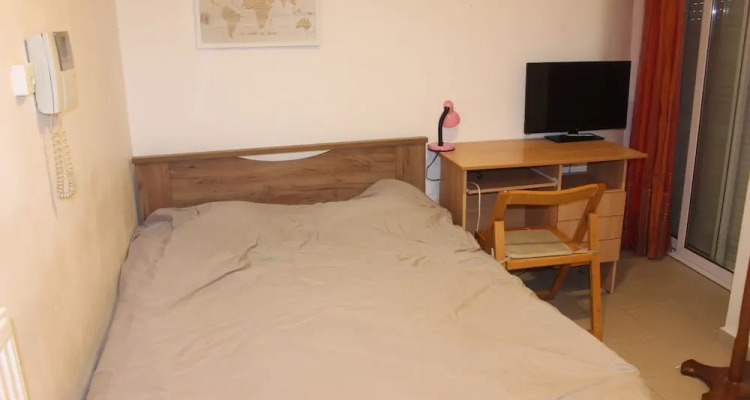 1 Bedroom Apartment Center & City Attractions