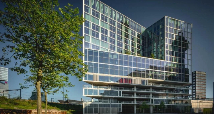 Van der Valk Hotel Amsterdam Zuidas — Van der Valk hotel