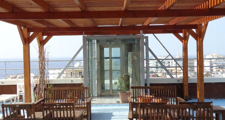 Parthenon Hotel