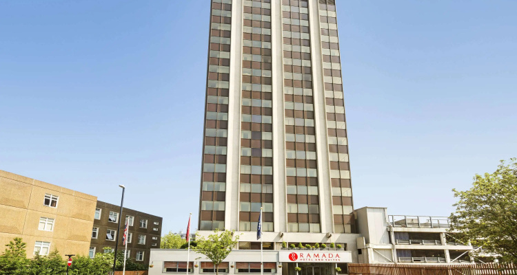 Ramada Hotel & Suites by Wyndham Coventry — Wyndham hotel