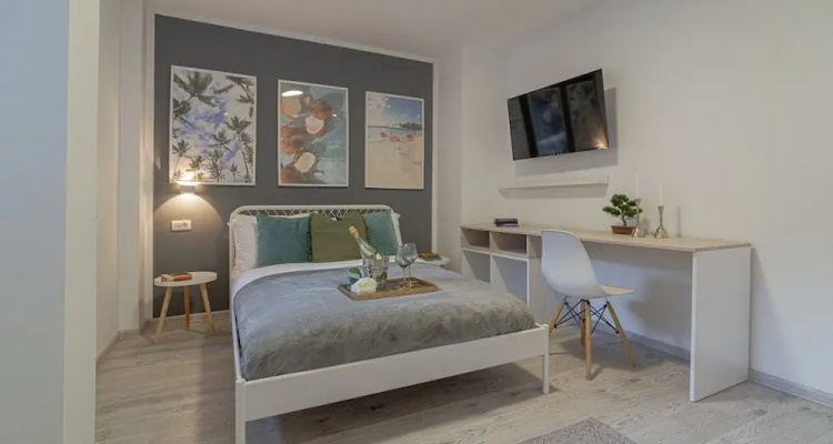 Holt's Exclusive Flats Near Cismigiu