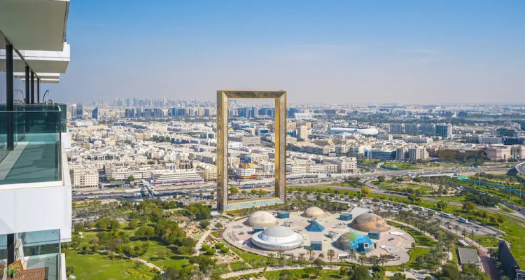 Homesgetaway-2br Apt In 1 Residences, Dubai