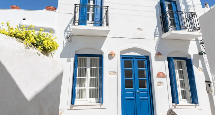 Marouso Villa Paros