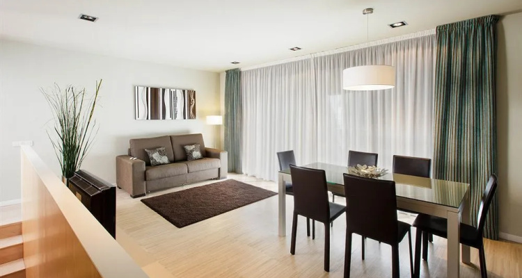 Barna House Apartments