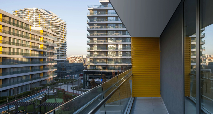 The Superior Living Batisehir