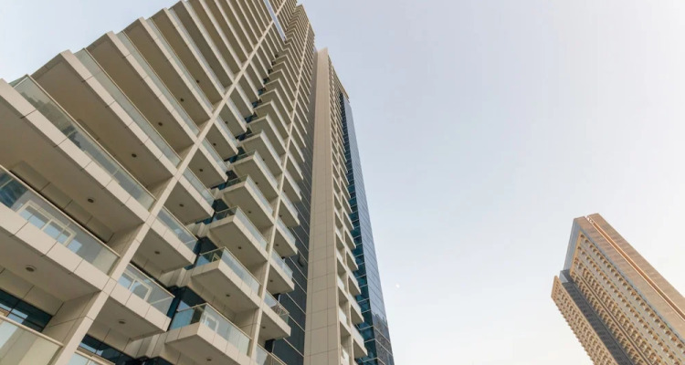 Continental Tower by Luton Vacation Homes