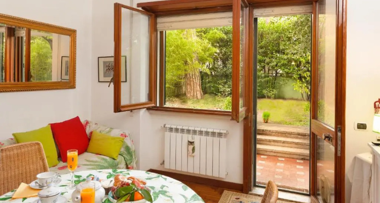 B & B Appia Felis