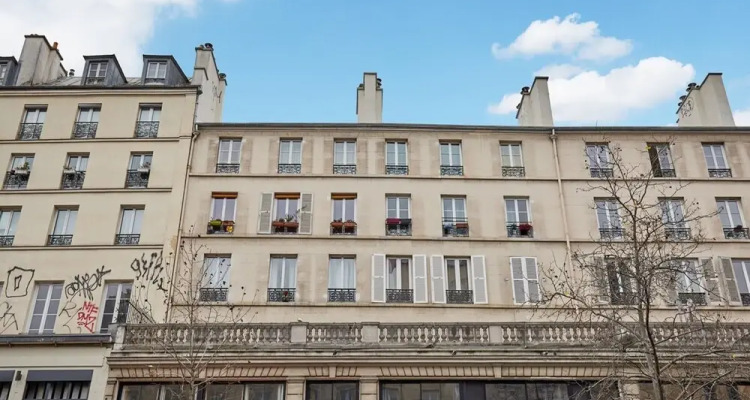 Superb 3 Bedroom Flat In The Center Of Paris