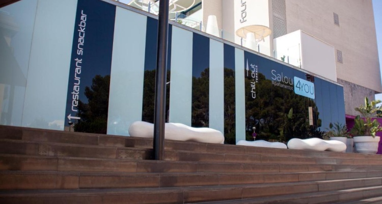 Apolo Suites Rentalmar
