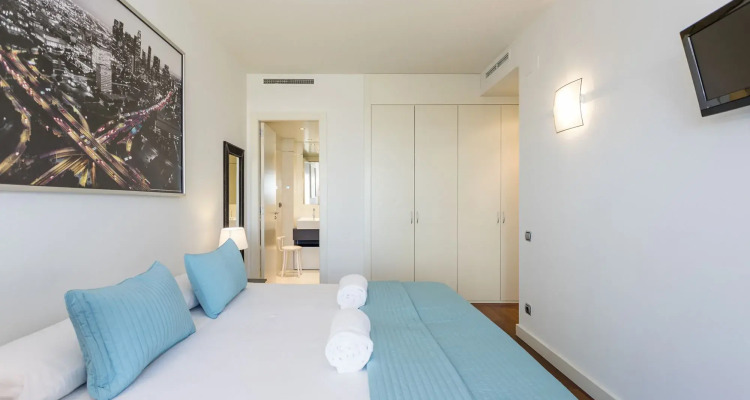 Unique Rentals Seafront Lux Suite