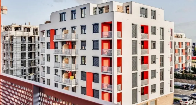 Ari Afi Mall Luxurious Apartments