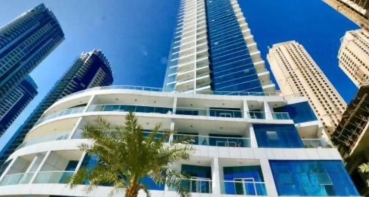 Luxurious 4 Bedroom Duplex Villa Apartment Near Jbr