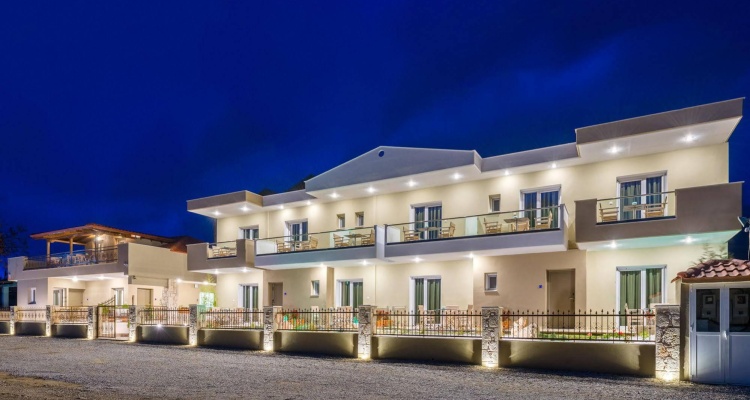 Lagaria Luxury Rooms Apartments