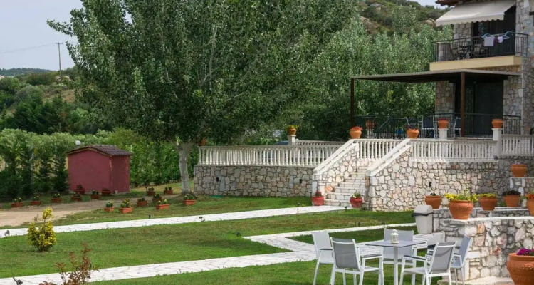 Nico E Marie Seaside, Nilie Hospitality Mgmt