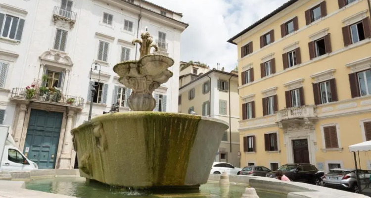 Campo de Fiori Lovely Apartment