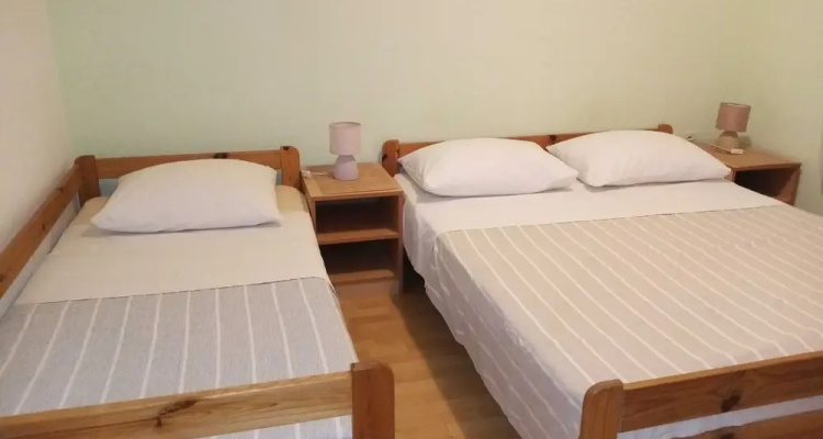 Apartments Vanja Kara Biograd