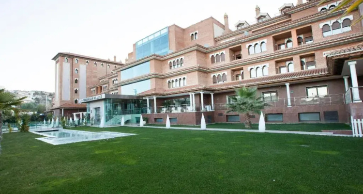 Hotel Granada Palace, Affiliated by Meliá — Melia hotel
