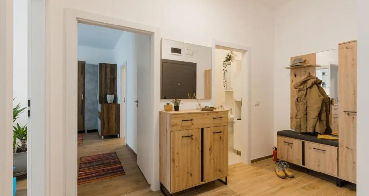 Essenza Charming Two Bedroom Apartment