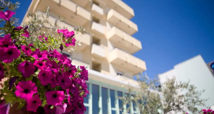 Hotel Palos