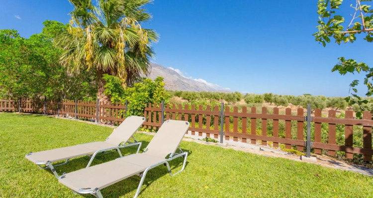 Spiros Beach Villa Large Private Pool Walk To Beach Sea Views A C Wifi Car Not Required 971