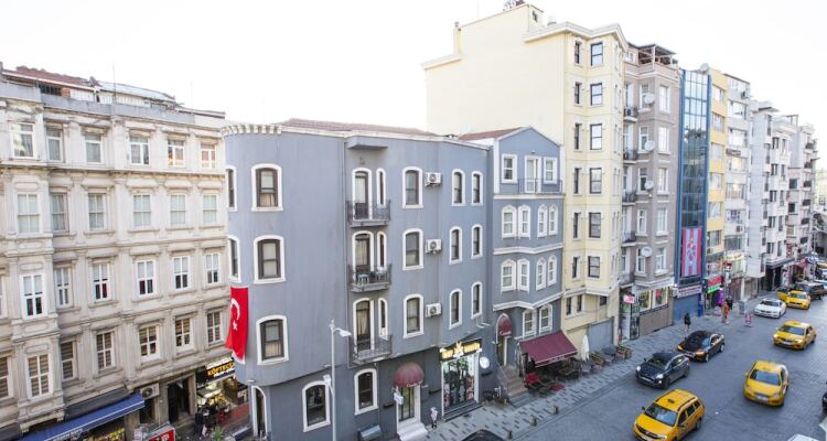 Taksim Leon's Hotel Cafe & Spa