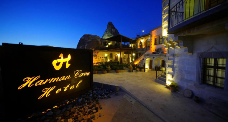 Harman Cave Hotel