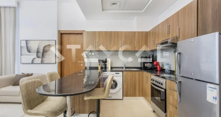 Staycae National Bonds Residences