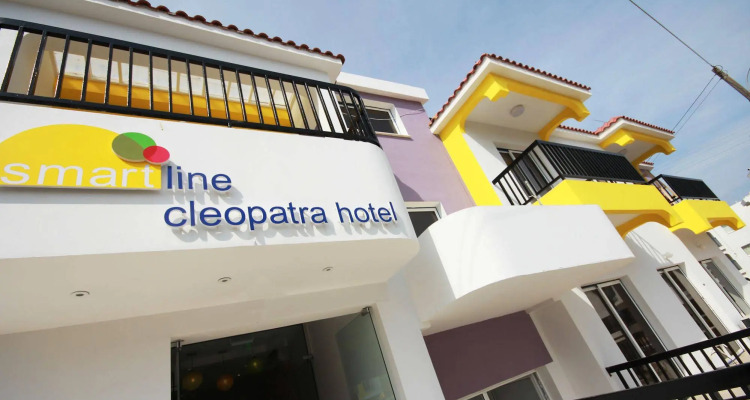 Sea Cleo Napa Hotel & Annex