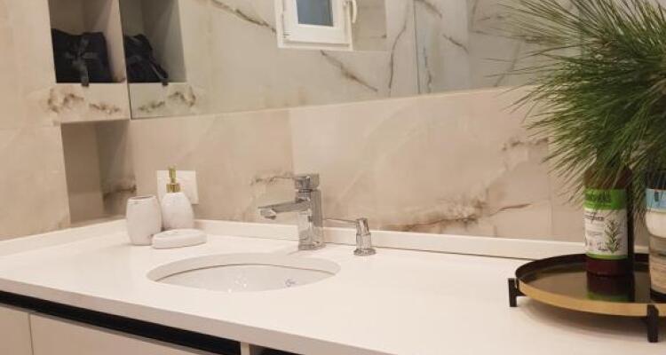 Ivory Lane City Center Luxury Suite