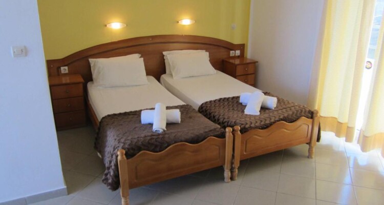 Cavos Beach House