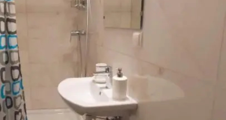 Cozy New Apartment Near Hannovermarkt