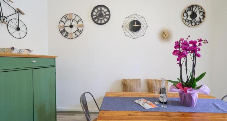 Barcelonaforrent The Living Apartment