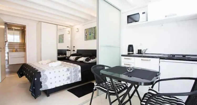 Val Apartments