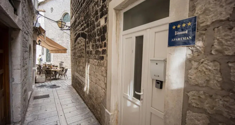 Stone House Lino Trogir